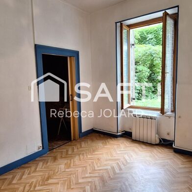 Maison 11 pièces 207 m²