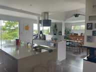 COUP DE COEUR ! A 15 MN DE BESANCON 200 M² + PISCINE — photo 3