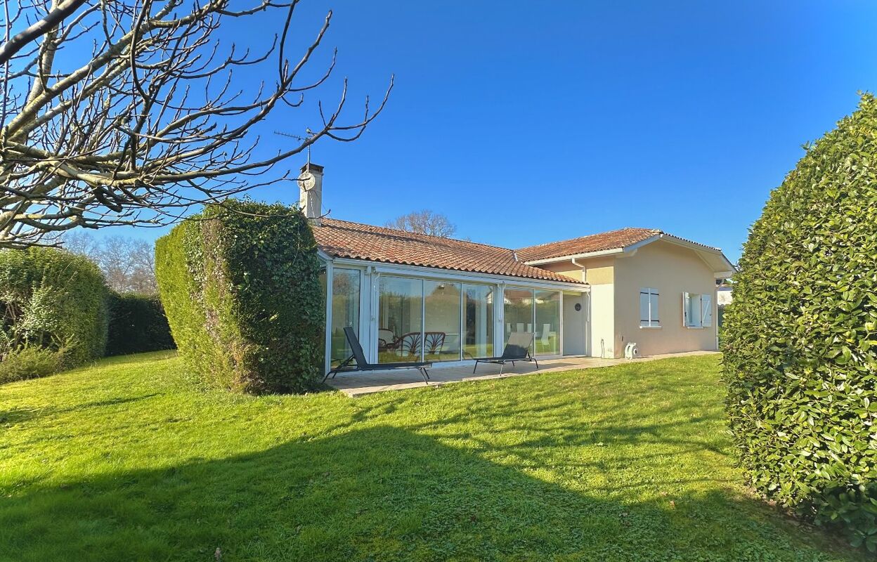 maison 5 pièces 153 m2 à vendre à Saint-Martin-de-Seignanx (40390)