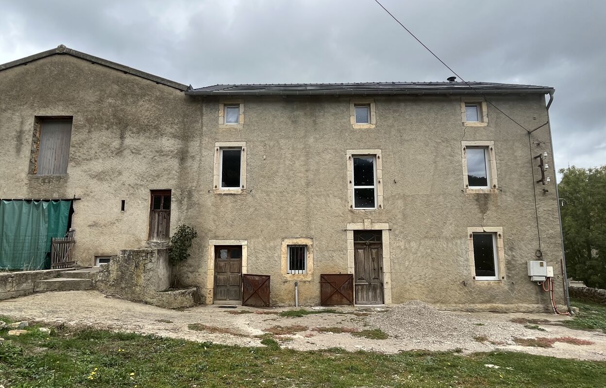 maison 25 pièces 1200 m2 à vendre à Rivière-sur-Tarn (12640)