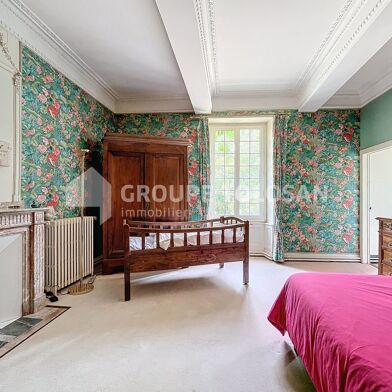 Maison 14 pièces 750000 €