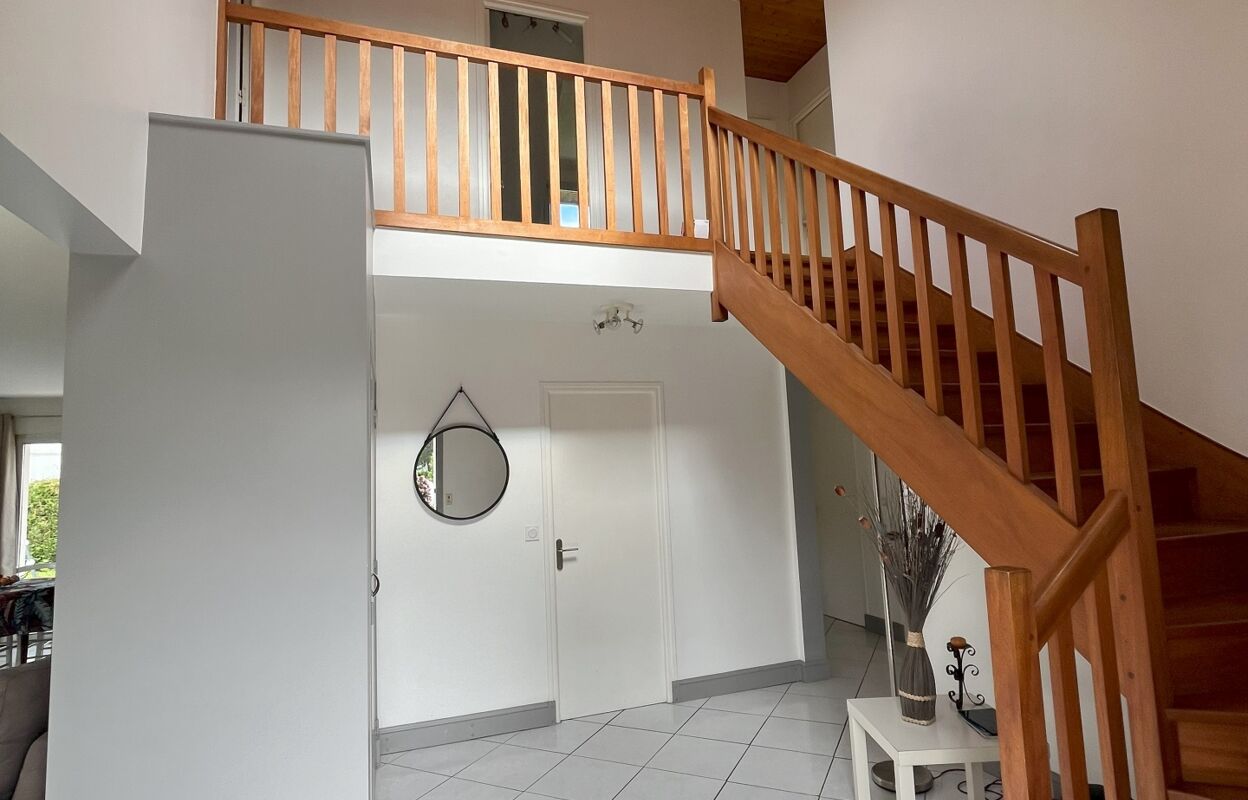 maison 5 pièces 123 m2 à vendre à Séné (56860)