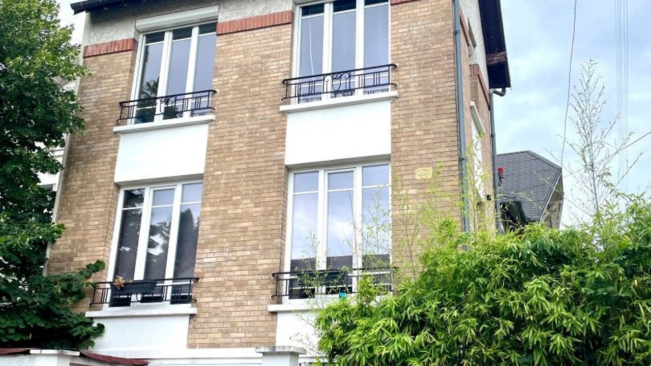 maison 5 pièces 109 m2 à vendre à Bois-Colombes (92270)