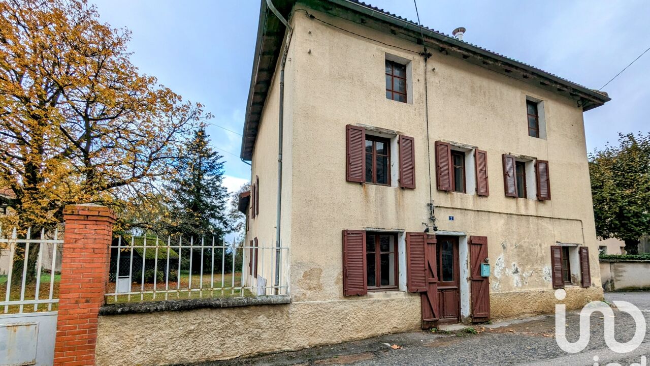 maison 10 pièces 208 m2 à vendre à Neulise (42590)