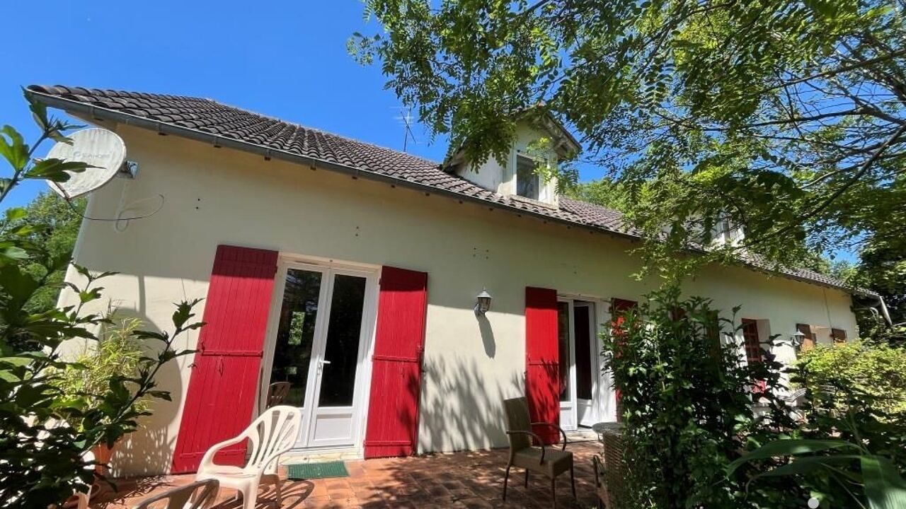 maison 8 pièces 230 m2 à vendre à Champagnac-de-Belair (24530)