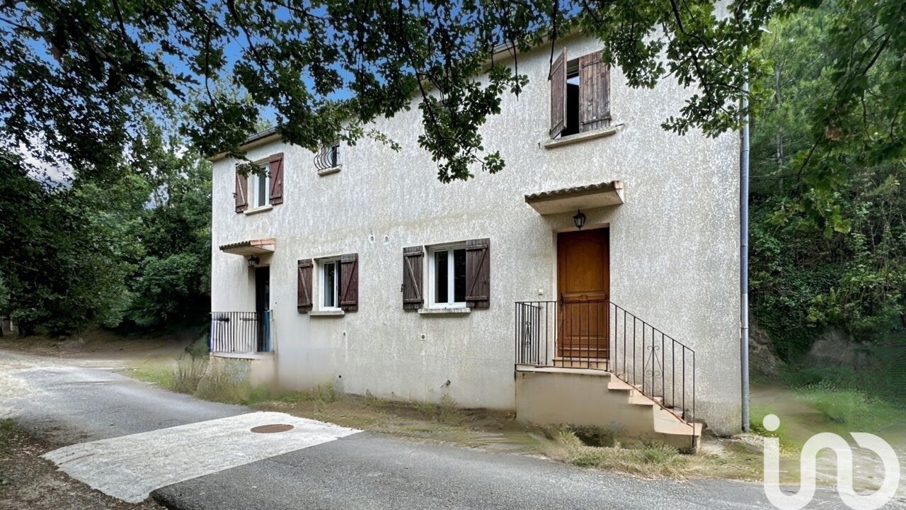 immeuble  pièces 160 m2 à vendre à Santo-Pietro-Di-Venaco (20250)