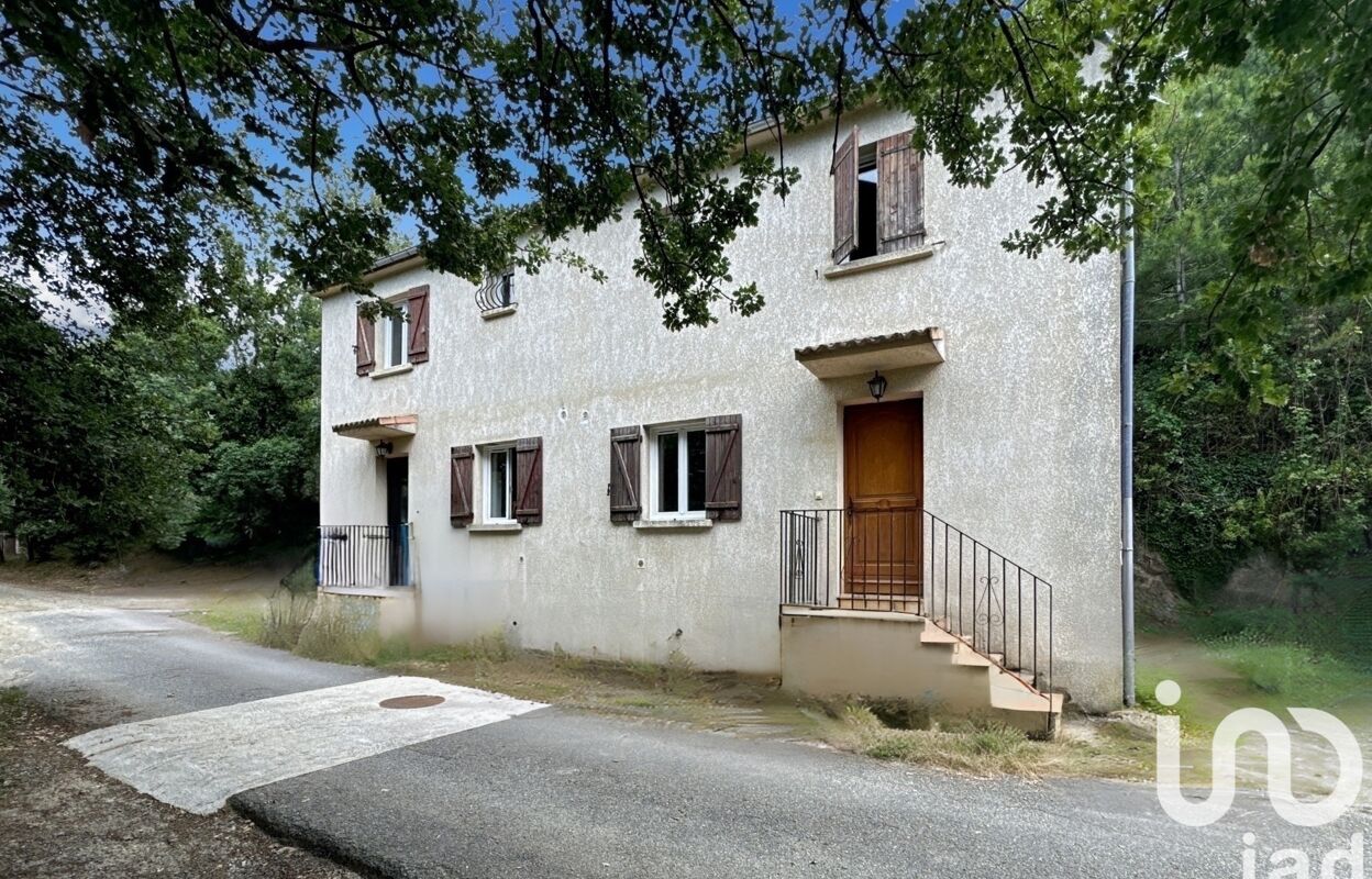 immeuble  pièces 160 m2 à vendre à Santo-Pietro-Di-Venaco (20250)