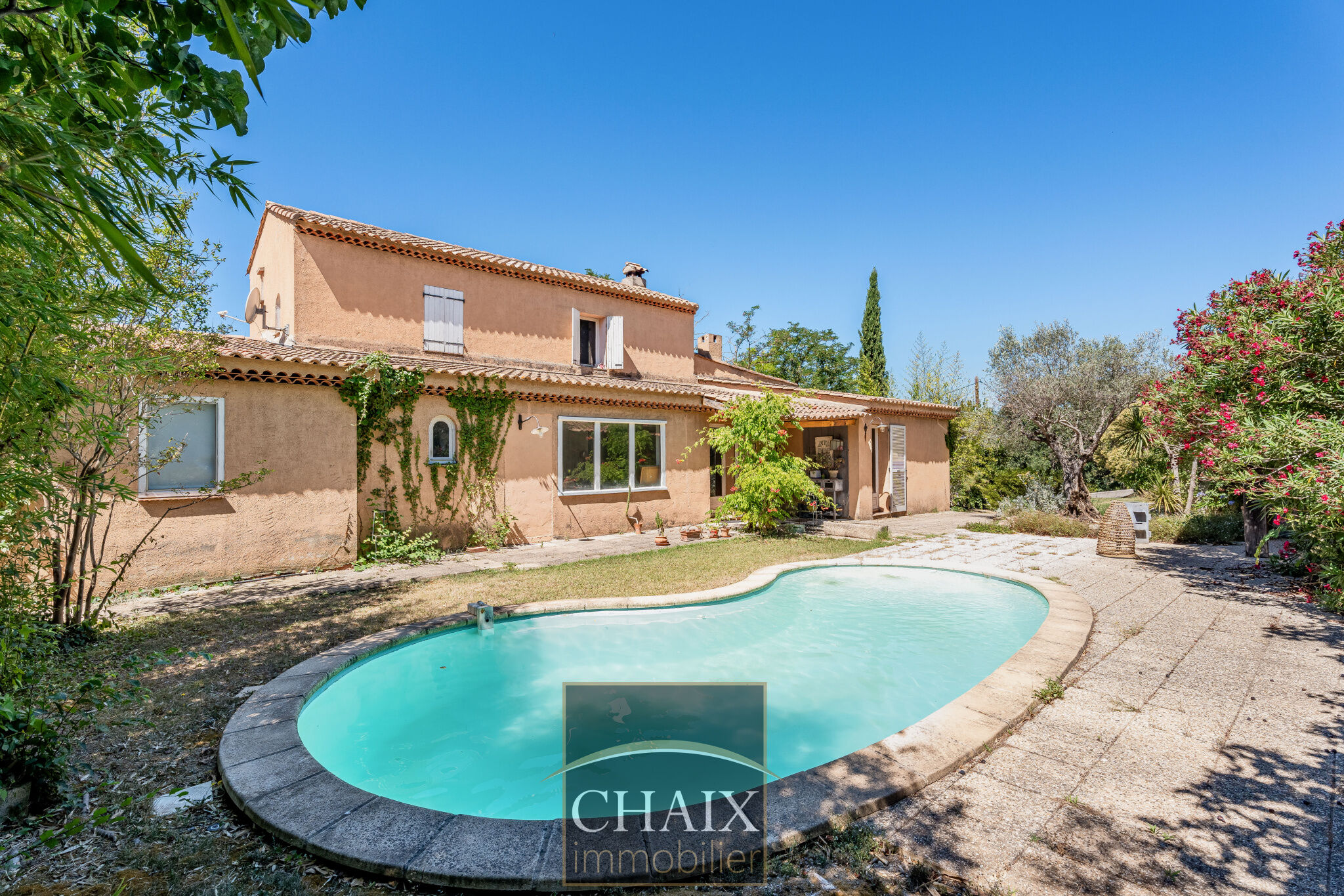 Villa / Maison 6 pièces  à vendre Aubagne 13400