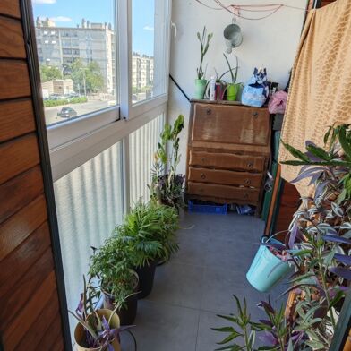 Appartement 5 pièces 93 m²