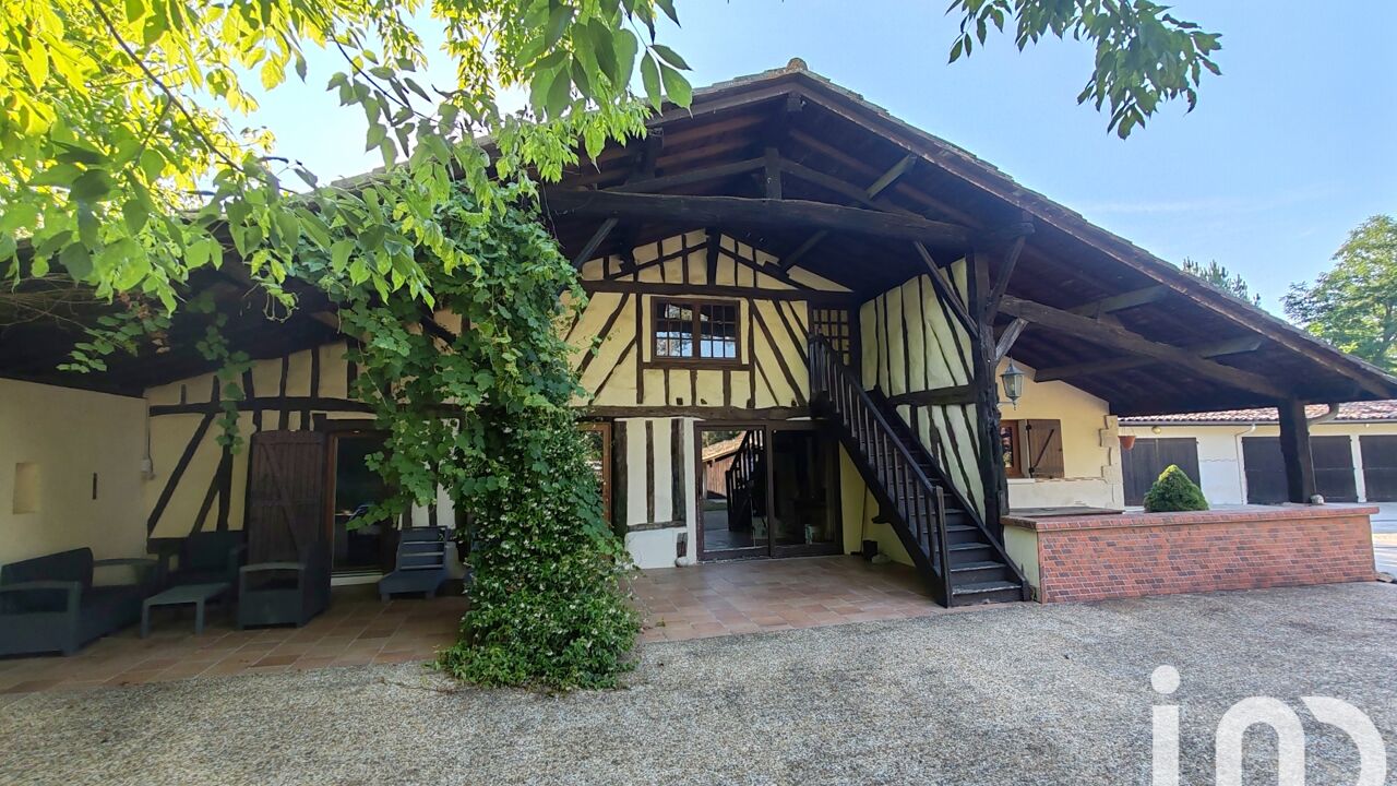 maison 7 pièces 234 m2 à vendre à Saint-Michel-de-Castelnau (33840)