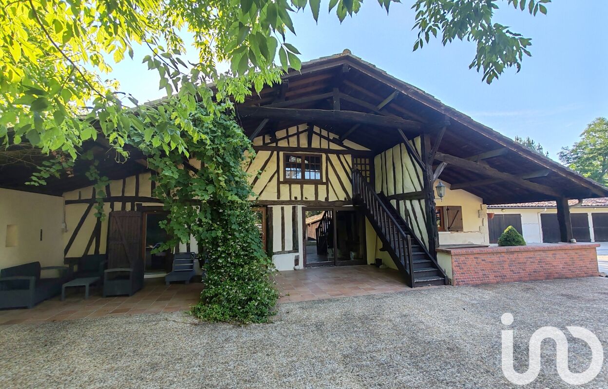 maison 7 pièces 234 m2 à vendre à Saint-Michel-de-Castelnau (33840)