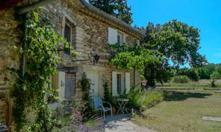 Maison 10 Pièces 241 m² à vendre à Richerenches (84600)