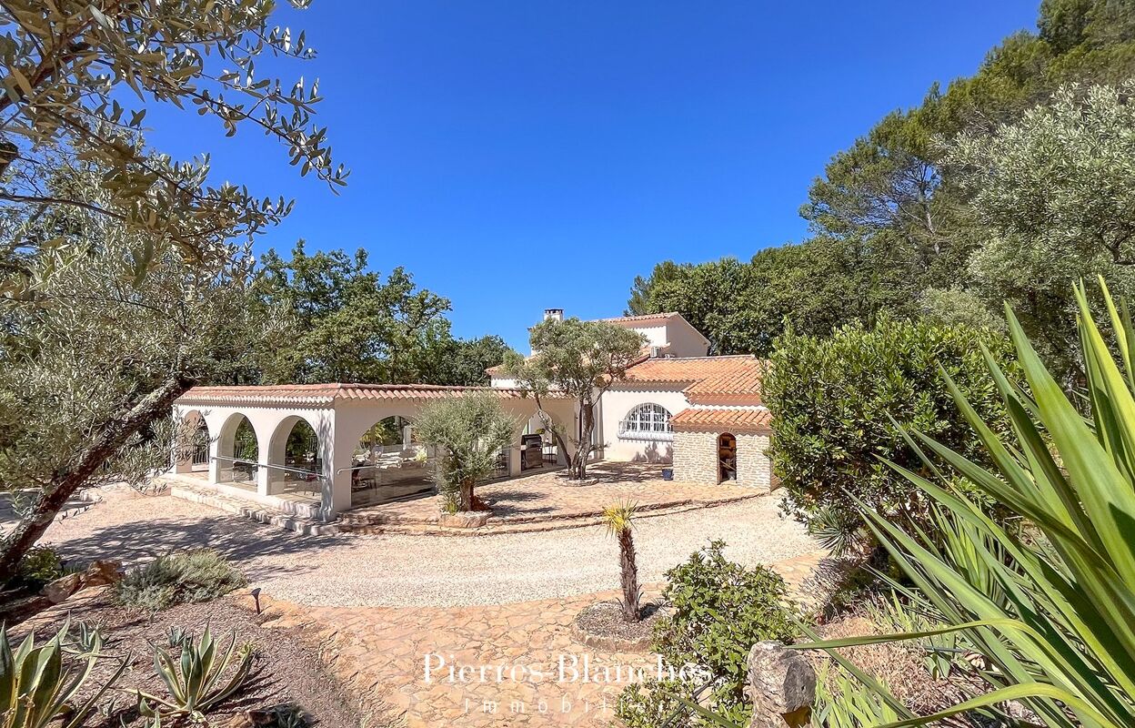 maison 8 pièces 300 m2 à vendre à Uzès (30700)