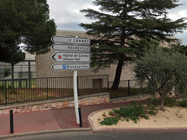 VENTE GARAGE - CANNES (06) — photo du bien