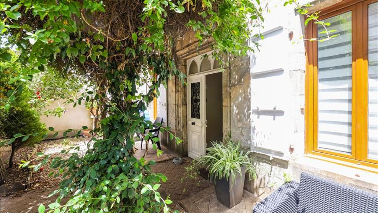 maison 10 pièces 200 m2 à vendre à Châteauneuf-sur-Charente (16120)