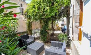 Maison 10 Pièces 200 m² à vendre à Châteauneuf-sur-Charente (16120)