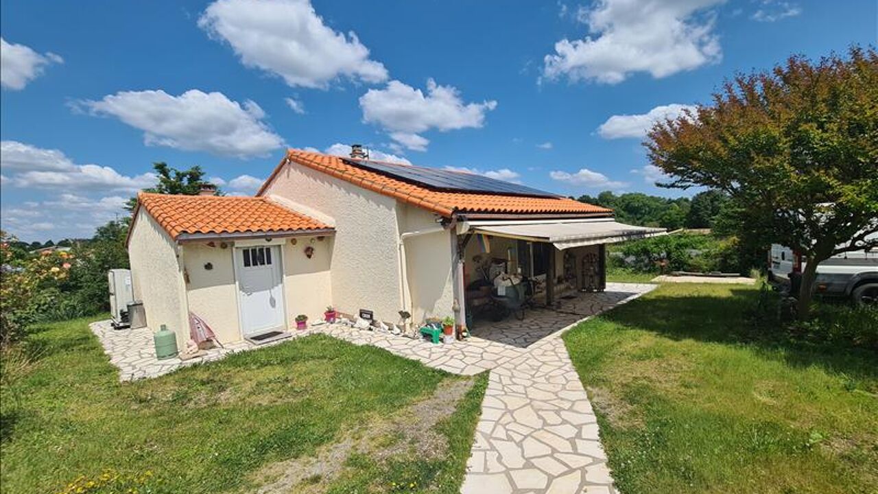 maison 5 pièces 78 m2 à vendre à Saint-Martin-d'Ary (17270)