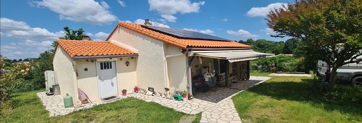 Maison 5 Pièces 78 m² à vendre à Saint-Martin-d'Ary (17270)