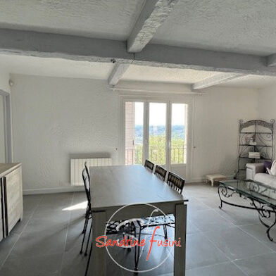 Appartement 4 pièces 93 m²