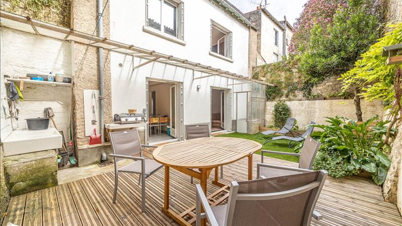 maison 6 pièces 112 m2 à vendre à Niort (79000)