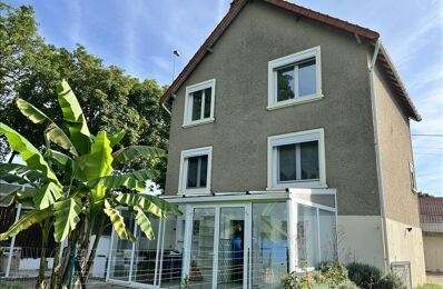 vente maison 106 820 € à proximité de Saint-Hilaire-de-Court (18100)