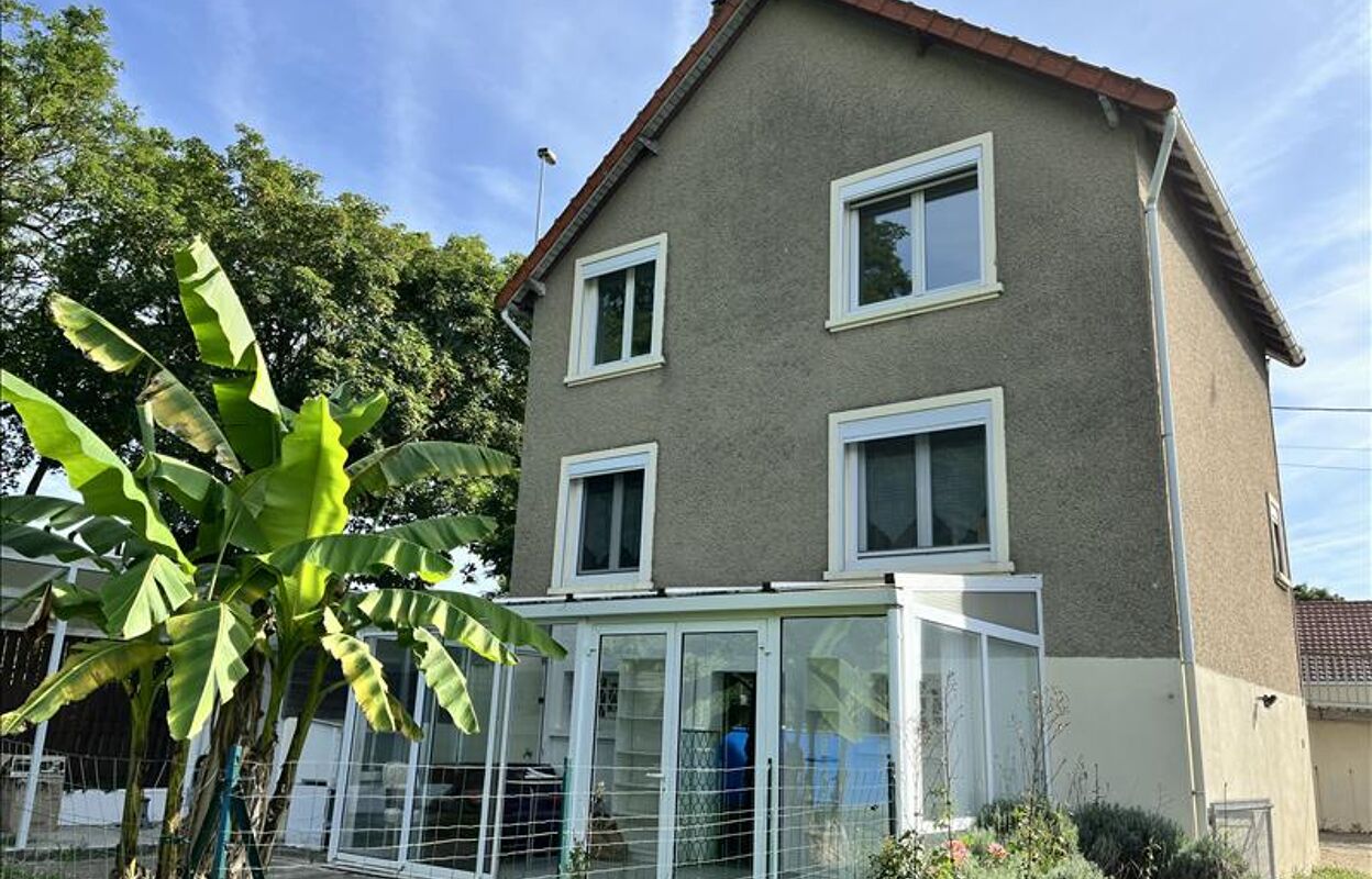 maison 4 pièces 78 m2 à vendre à Vierzon (18100)