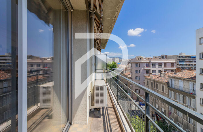 CASTELLANE - MARSEILLE 13006 - CHARMANT T3 AVEC BALCONS À VENDRE 76 m2 + Box — photo 2