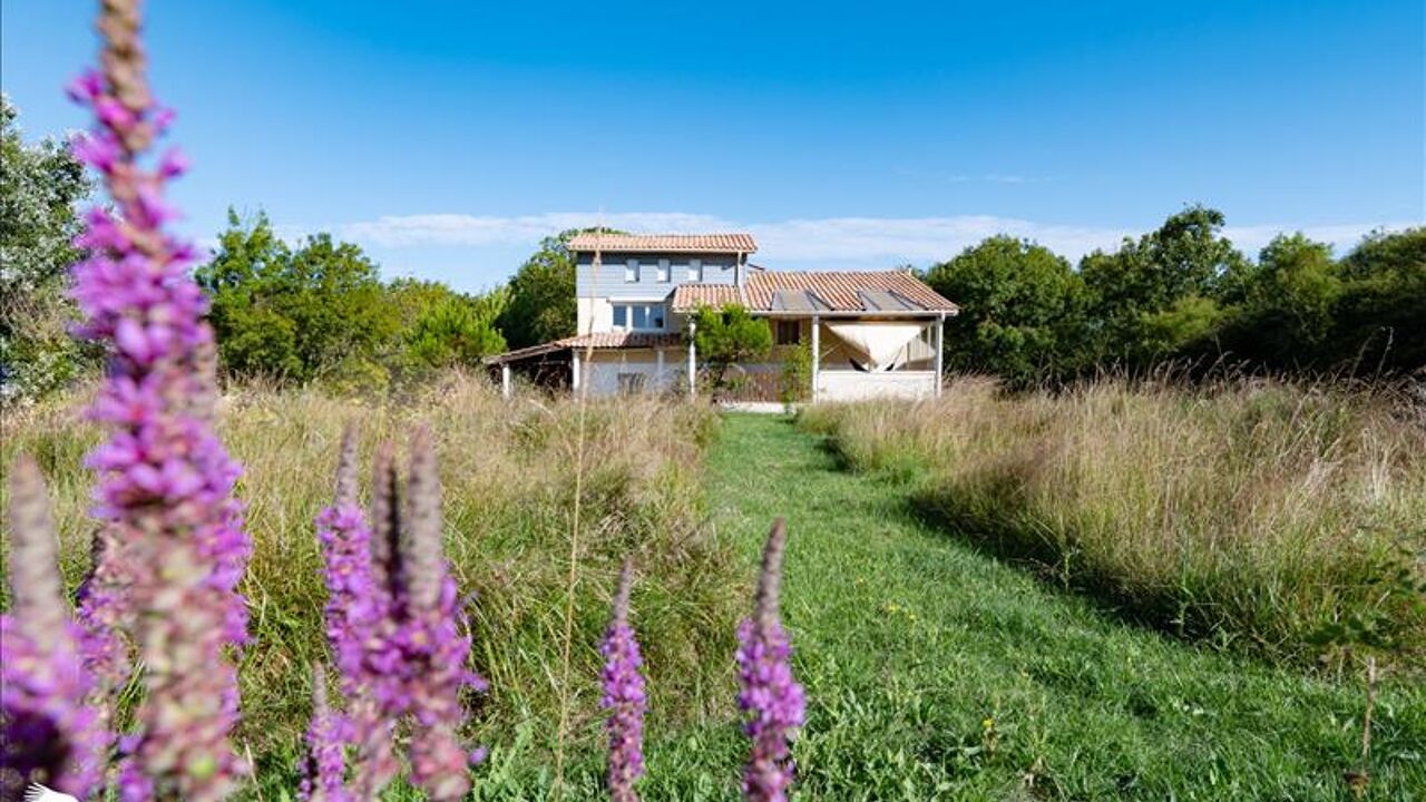 maison 4 pièces 115 m2 à vendre à Lesparre-Médoc (33340)