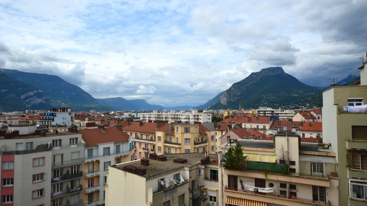 appartement 3 pièces 74 m2 à vendre à Grenoble (38000)