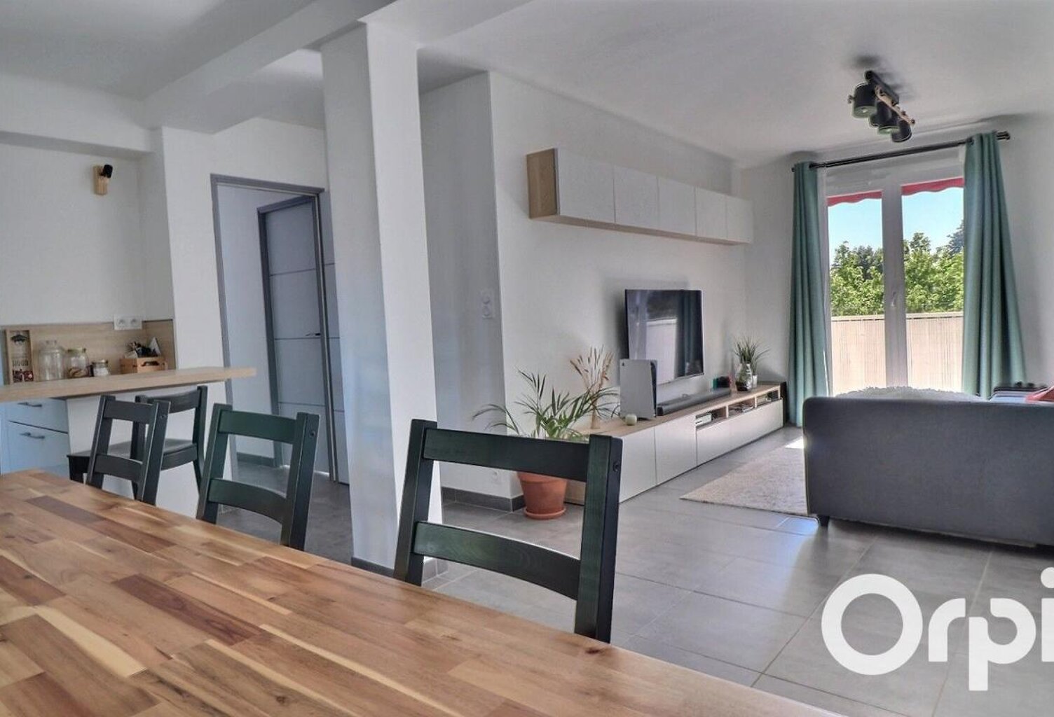 Appartement Type 4 à  Vendre Aix en Provence — photo 1