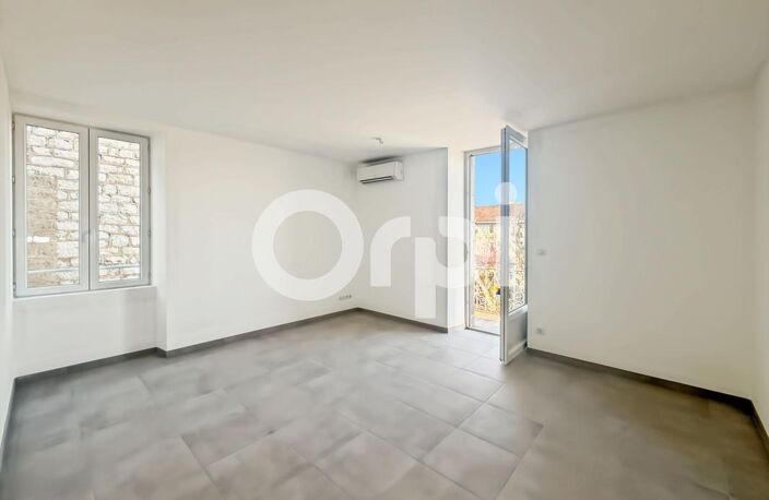 Appartement avec balcon et piscine (LOT 12) — photo 4