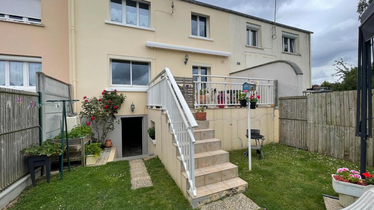 maison 4 pièces 81 m2 à vendre à Guichainville (27930)