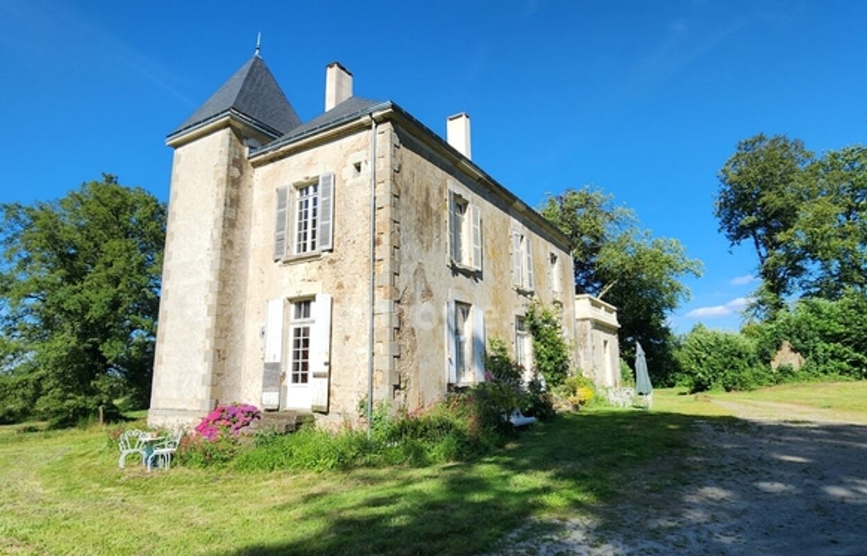 maison 10 pièces 300 m2 à vendre à Pouzauges (85700)