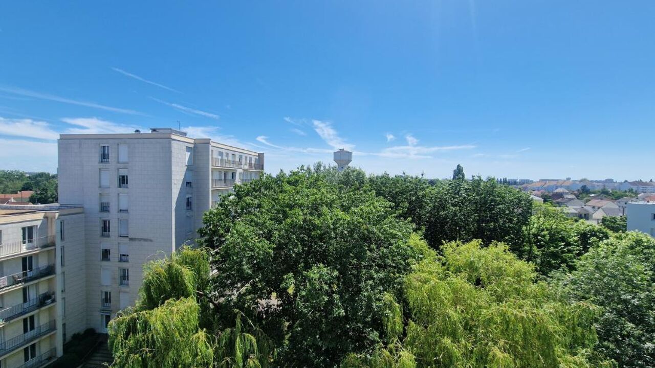 appartement 3 pièces 68 m2 à vendre à Fleury-les-Aubrais (45400)