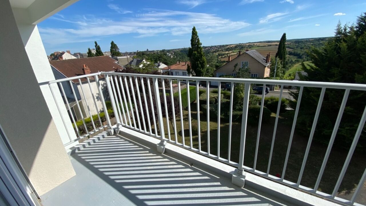 appartement 3 pièces 47 m2 à vendre à Thouars (79100)