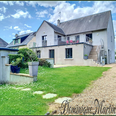 Maison 10 pièces 245 m²