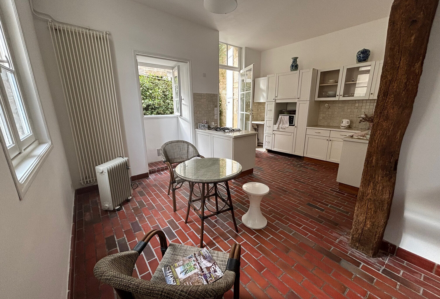 Maison de ville 3/4 chambres avec petit patio  — photo 1