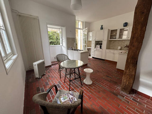 Maison de ville 3/4 chambres avec petit patio  — photo du bien