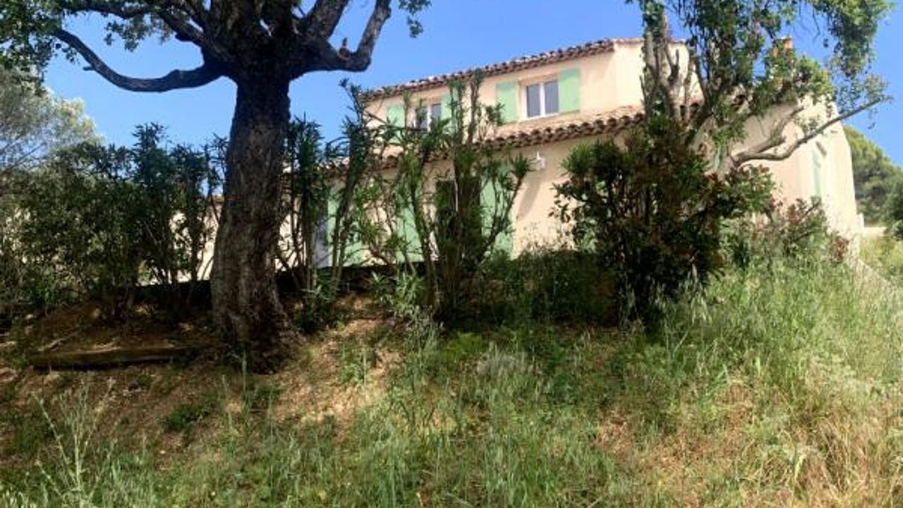 maison 6 pièces 183 m2 à vendre à Sainte-Maxime (83120)