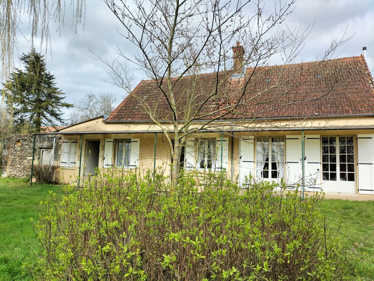 Maison 65m² — Dampierre-sous-Bouhy