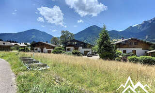 Terrain  374 m² à vendre à Le Biot (74430)