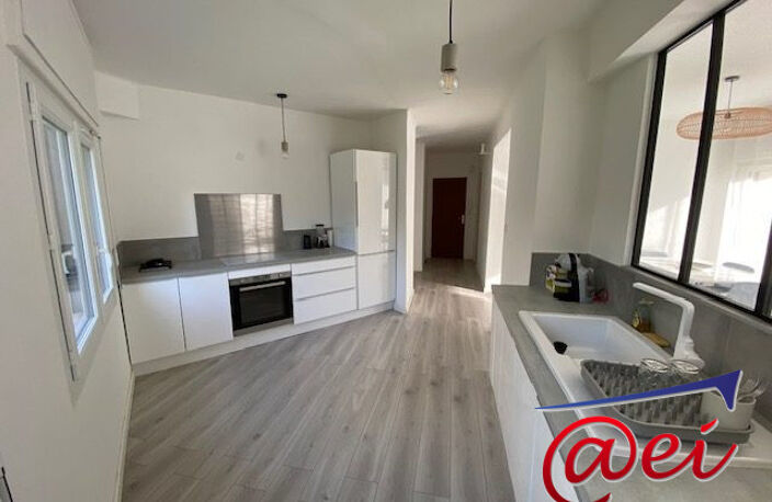 Appartement T3 lumineux entièrement rénové — photo 2