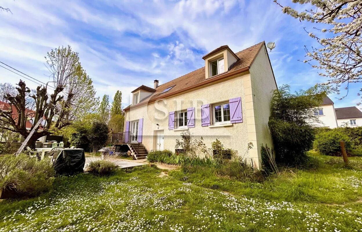 maison 6 pièces 158 m2 à vendre à La Ville-du-Bois (91620)