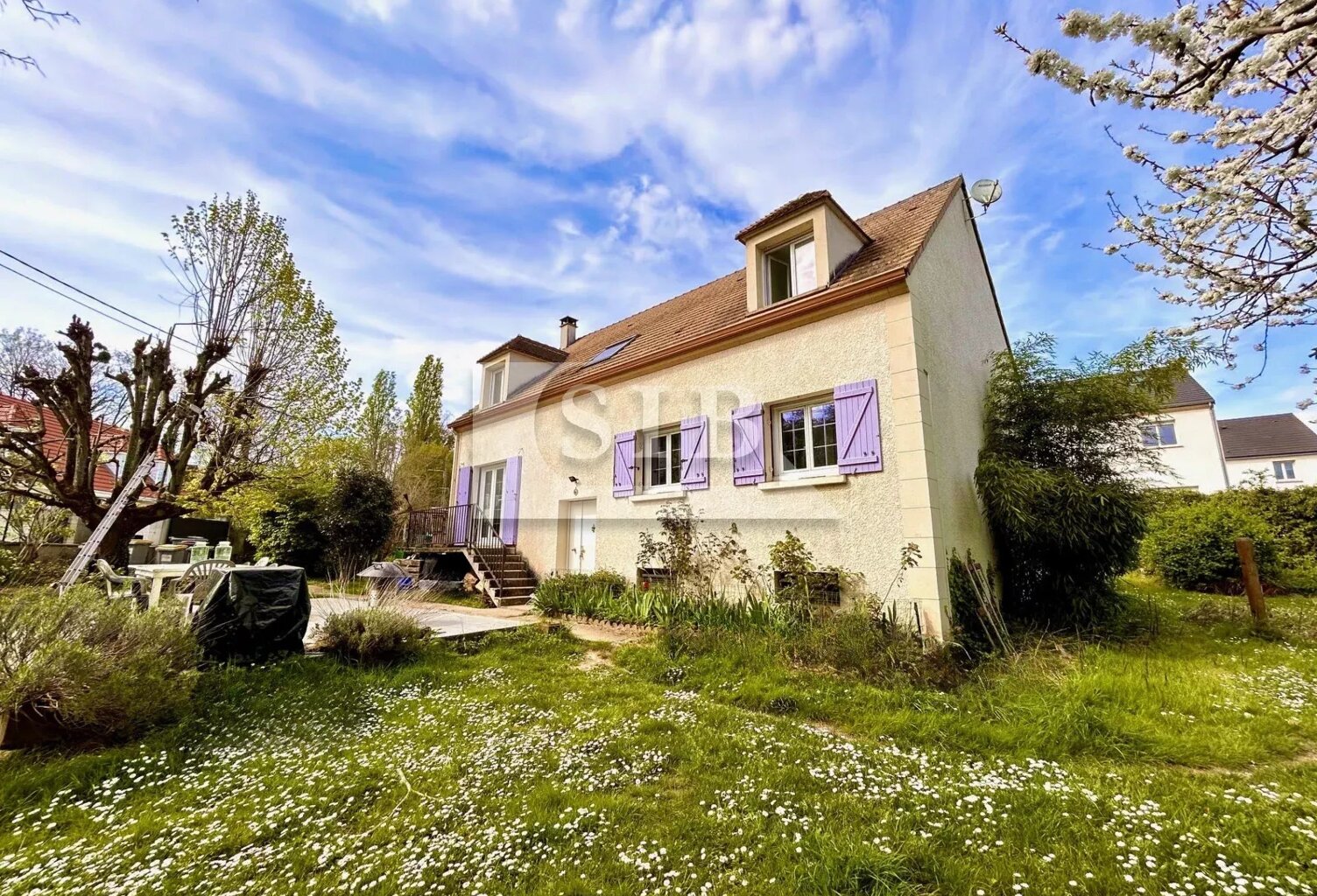 Maison 6 pièces avec sous-sol total - 158m² — photo 1