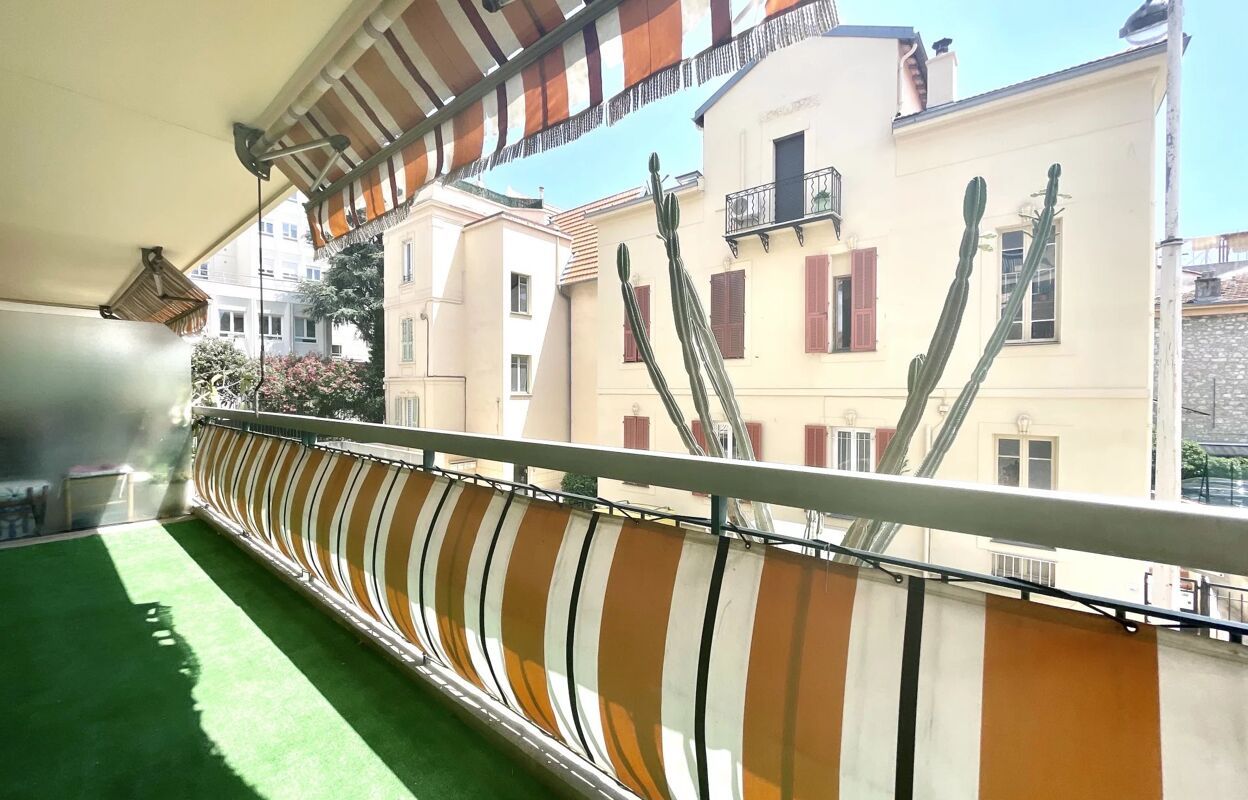 appartement 2 pièces 38 m2 à vendre à Nice (06000)