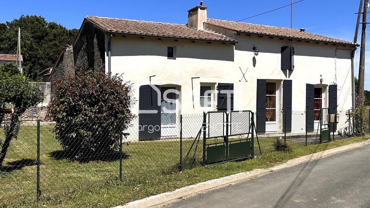 maison 4 pièces 93 m2 à vendre à Saint-Hilaire-de-Villefranche (17770)