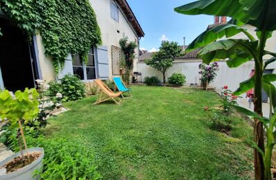 vente maison 450 000 € à proximité de Blaignac (33190)