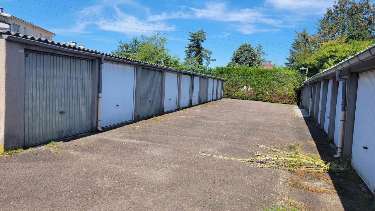 garage  pièces 13 m2 à louer à Audincourt (25400)