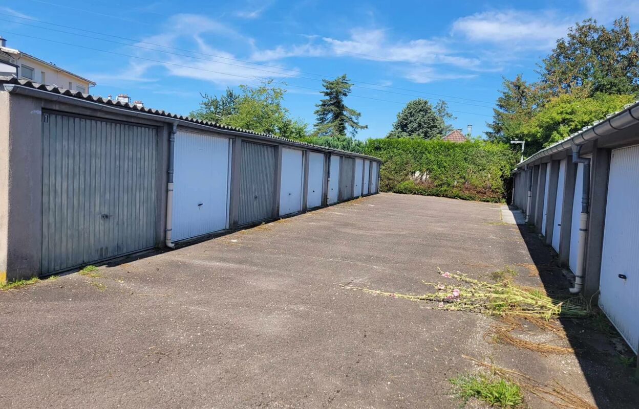 garage  pièces 13 m2 à louer à Audincourt (25400)