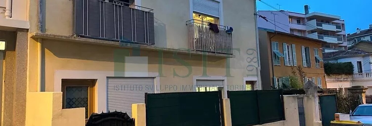 Immeuble  210 m² à vendre à Nice (06200)